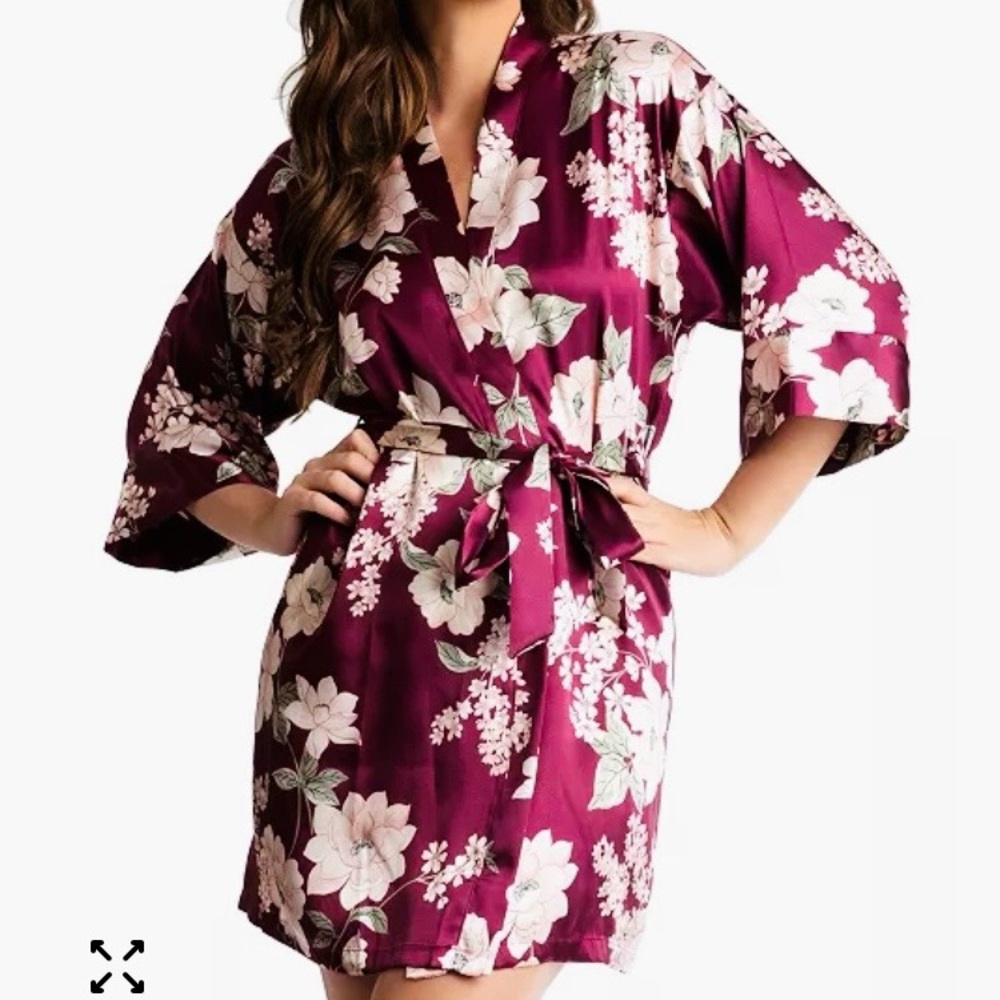 Linea Donatella Women's Maida Robe Short Floral Kimono Wine Burgundy S/M Satin